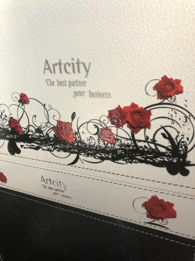 Aparthotel Aris *